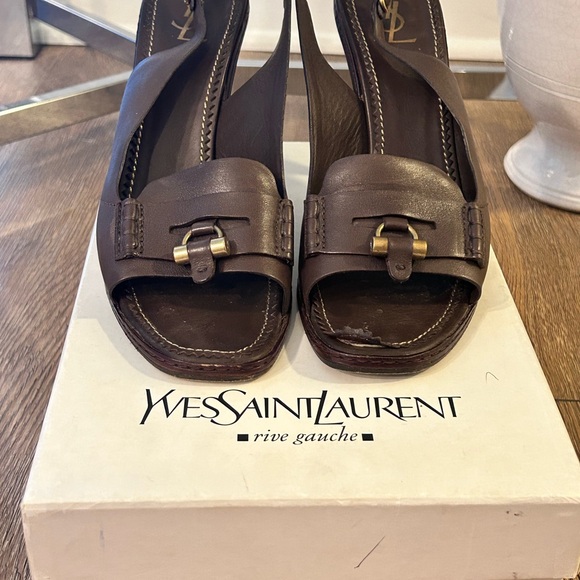 Yves Saint Laurent brown leather sandals - Picture 13 of 16